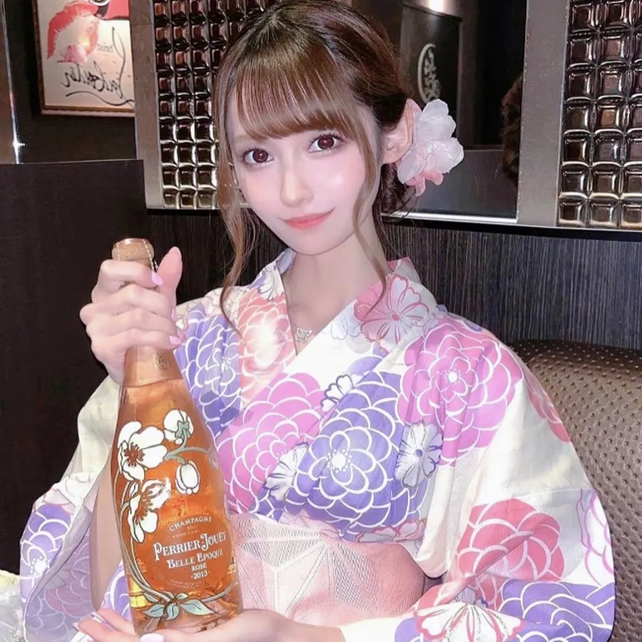 洛杉矶华人区 · FR2 日本女优订制