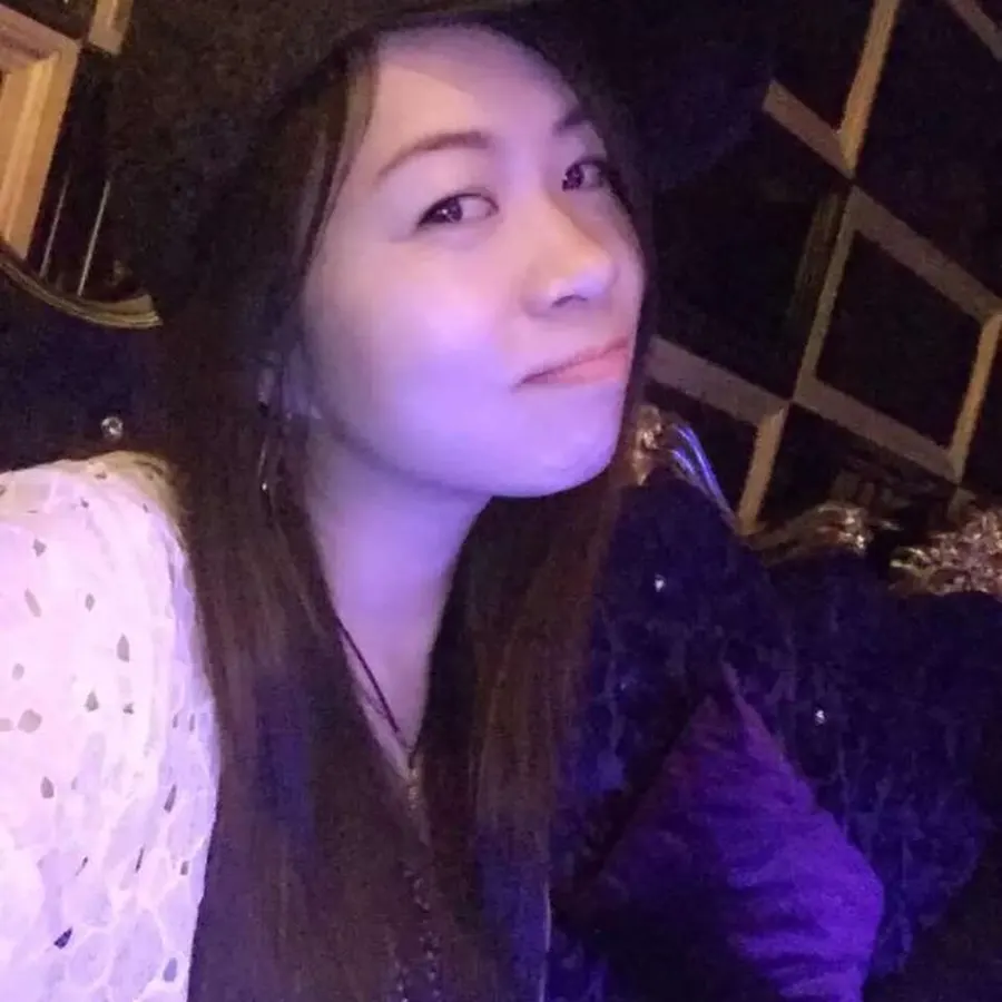 法拉盛中美超市后面 · 广西妹子 天然大波