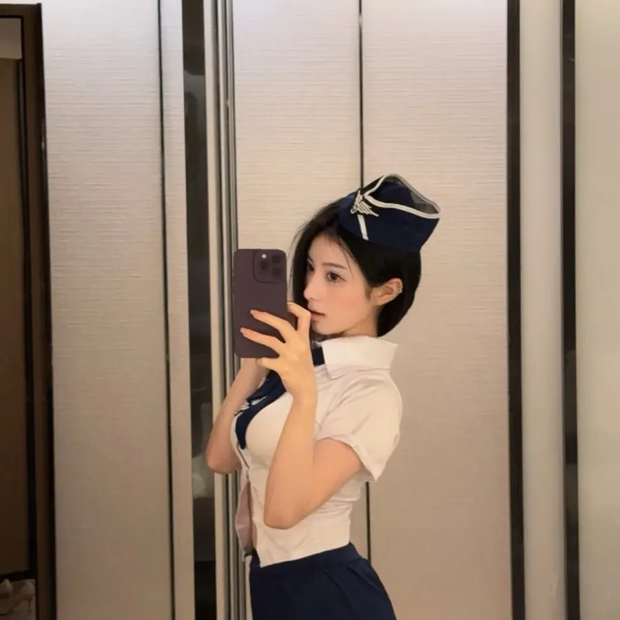 法拉盛老昌发后面 · 00 后清纯型